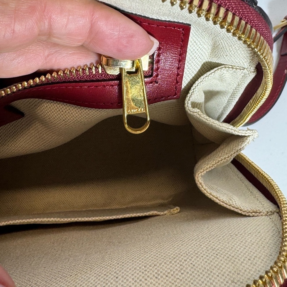 AUTHENTIC Red Leather Gucci Handbag - Picture 11 of 15
